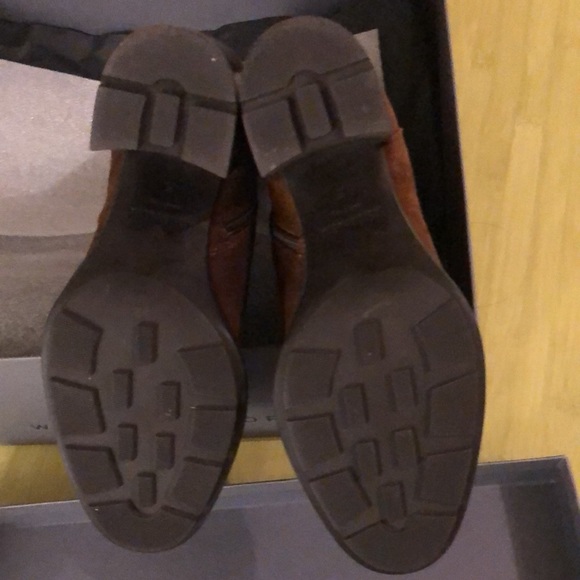 Aquatalia suede weatherproof platform block heel boot Ilyssa - Picture 4 of 13